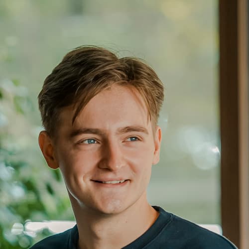 Adrian L. profile