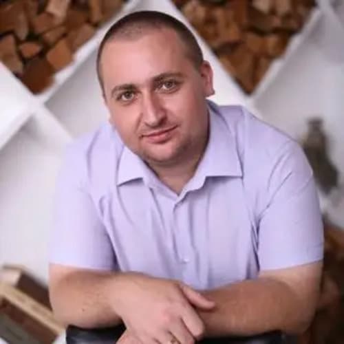 Anthony R. profile