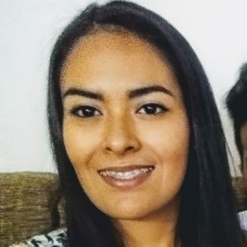 Mayra C. profile